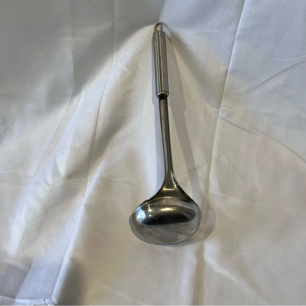 Vintage Ekco Eterna 18/8 Stainless Steel Soup Ladle Serving Utensil Kitchenware